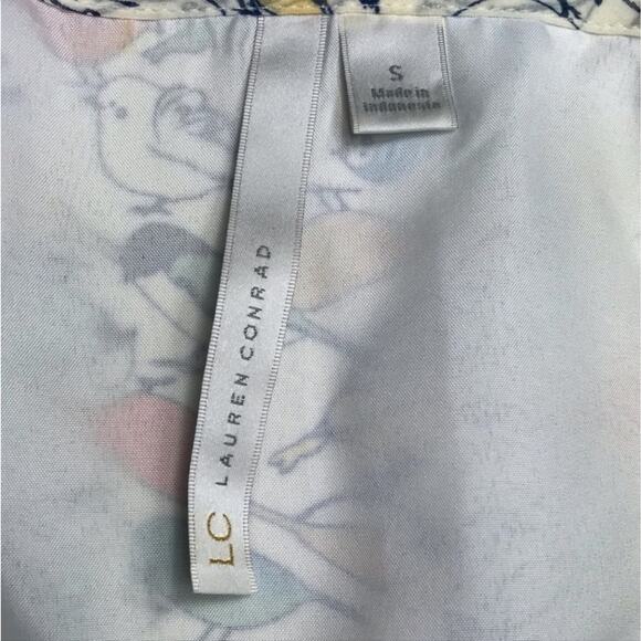 LC Lauren Conrad Bird Print Ruffled Sleeveless Blouse with Elastic Waist Small - Picture 7 of 12